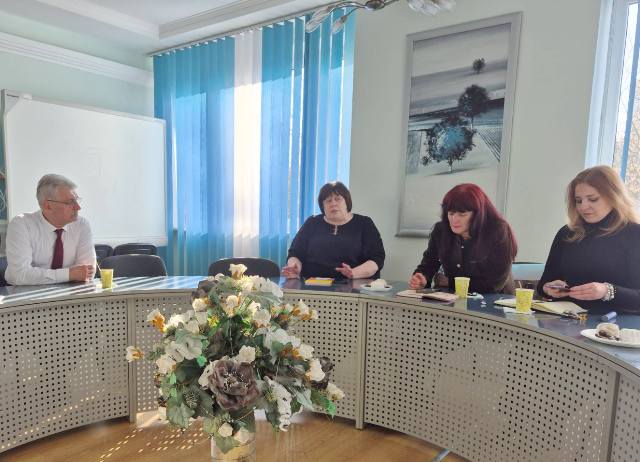 Завідувач кафедри Галина Мешко аналізує попередню ОП 2025